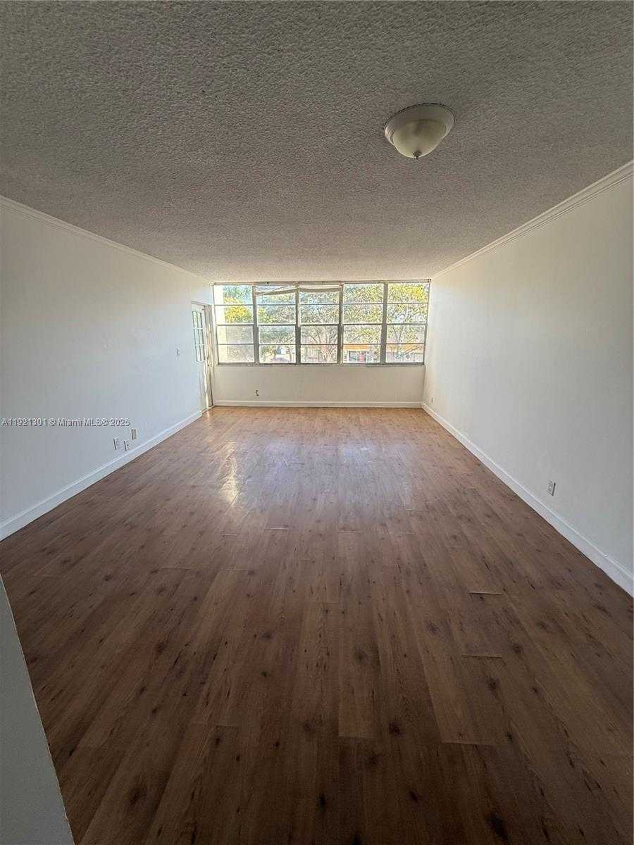 Small Image of 2025 NORTH EAST 164TH ST #218, North Miami Beach Number 6