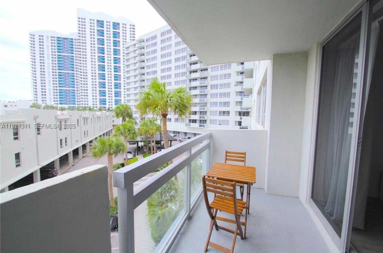 Small Image of 1500 BAY ROAD #374S, Miami Beach Number 1