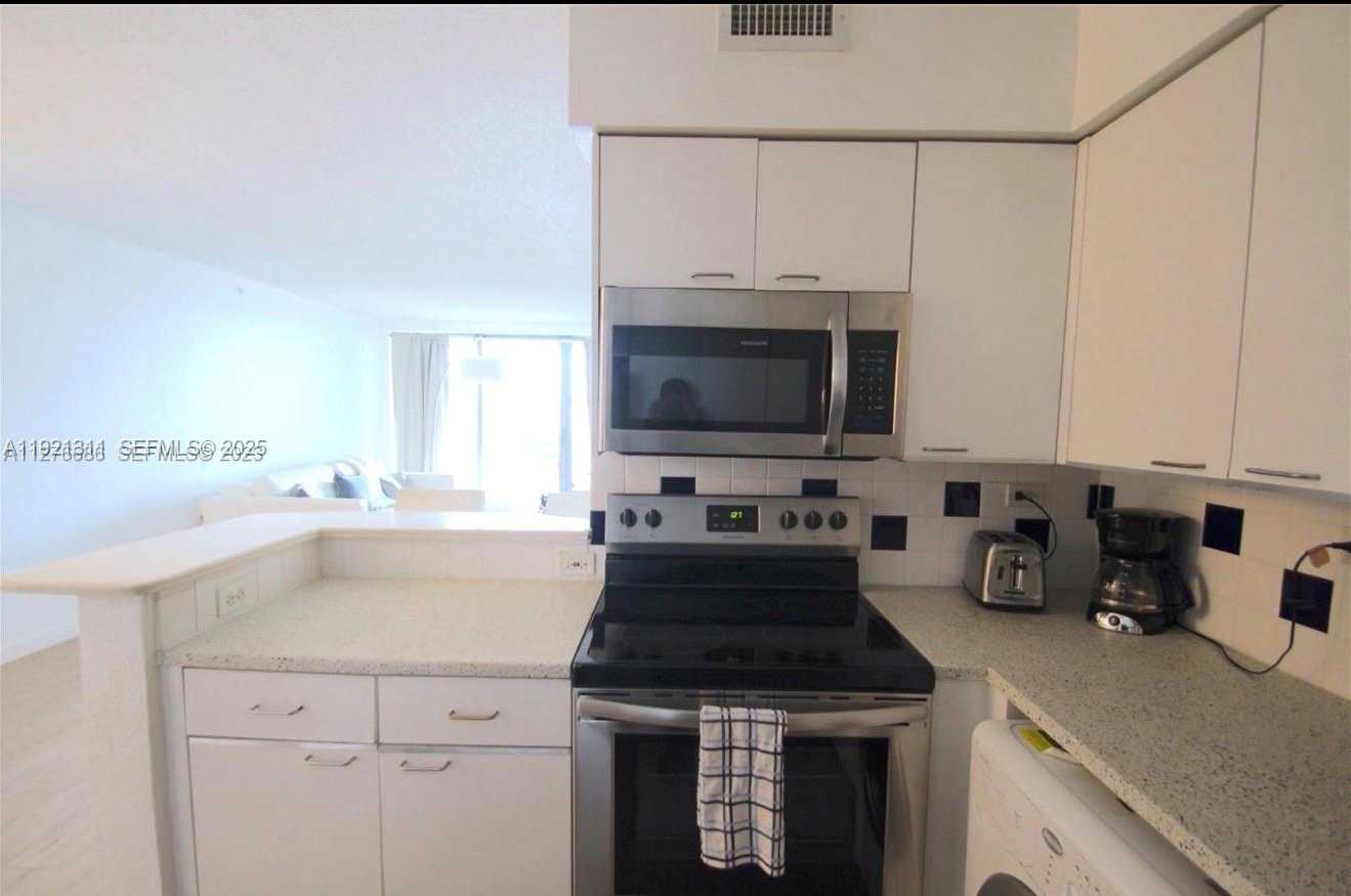 Small Image of 1500 BAY ROAD #374S, Miami Beach Number 10
