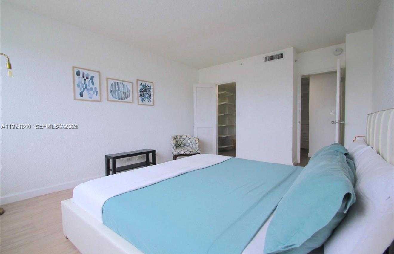 Small Image of 1500 BAY ROAD #374S, Miami Beach Number 14