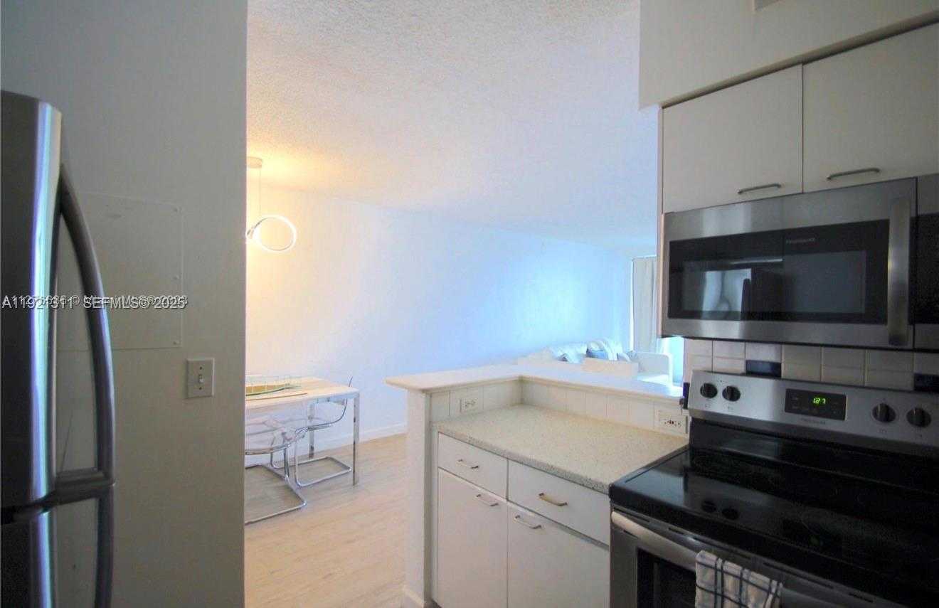Small Image of 1500 BAY ROAD #374S, Miami Beach Number 9