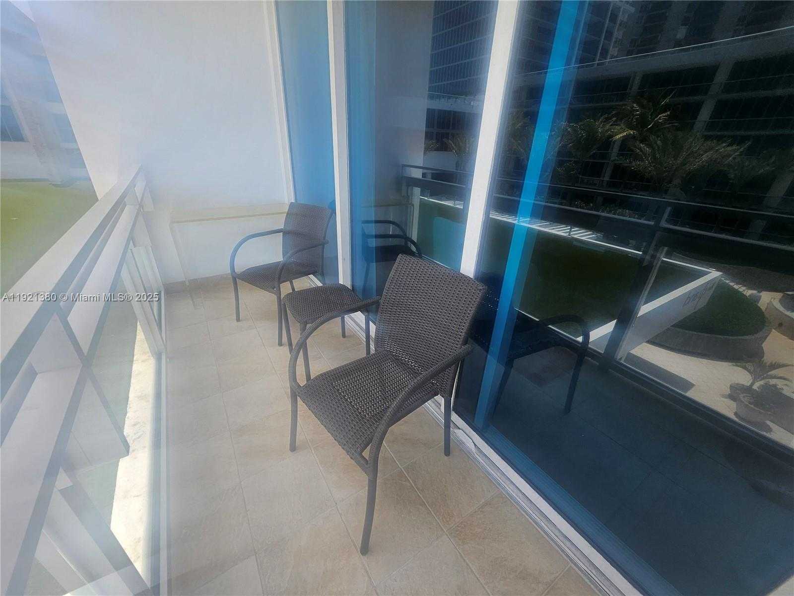 Small Image of 6801 COLLINS AVE #320, Miami Beach Number 10