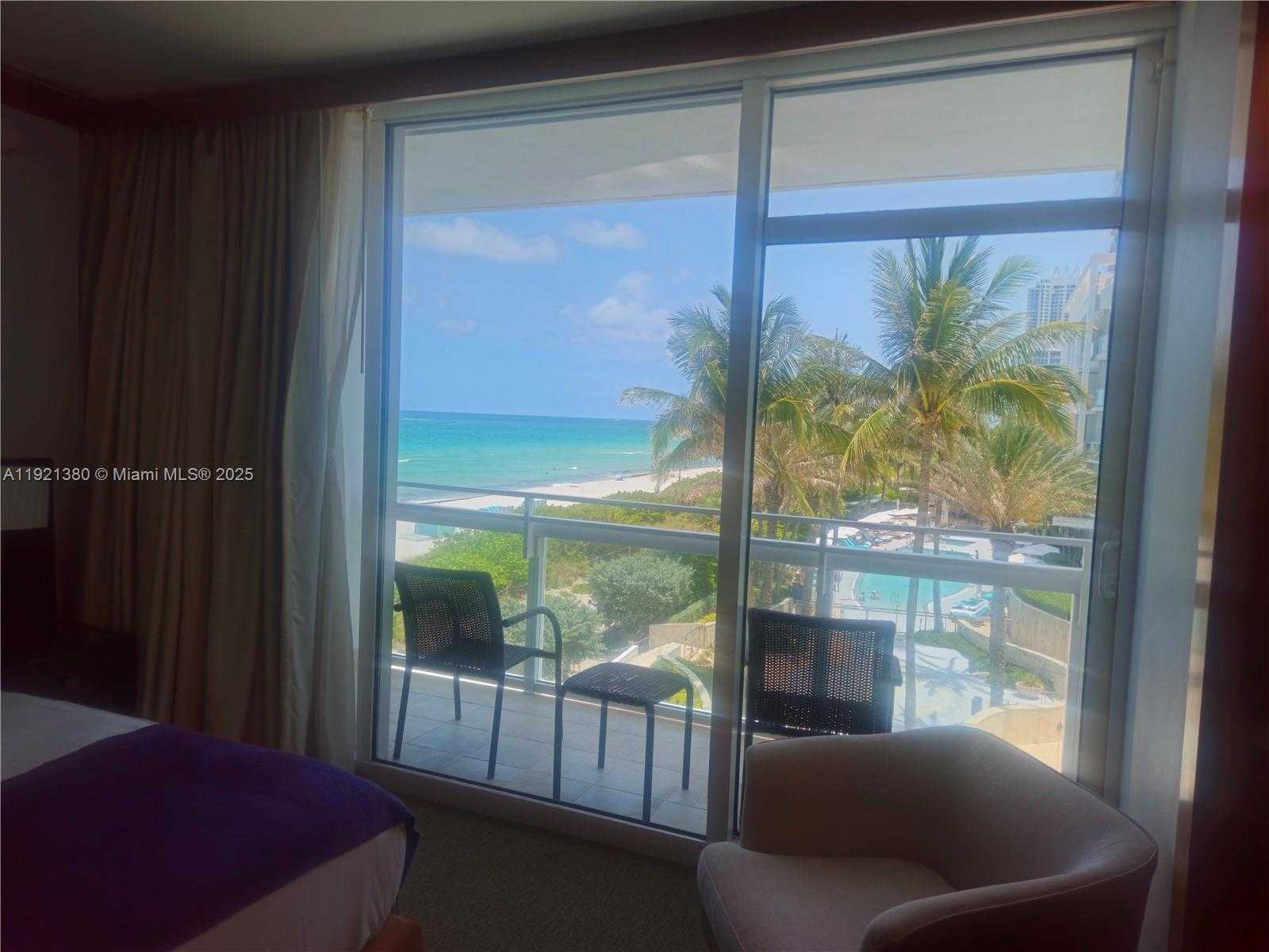 Small Image of 6801 COLLINS AVE #320, Miami Beach Number 15