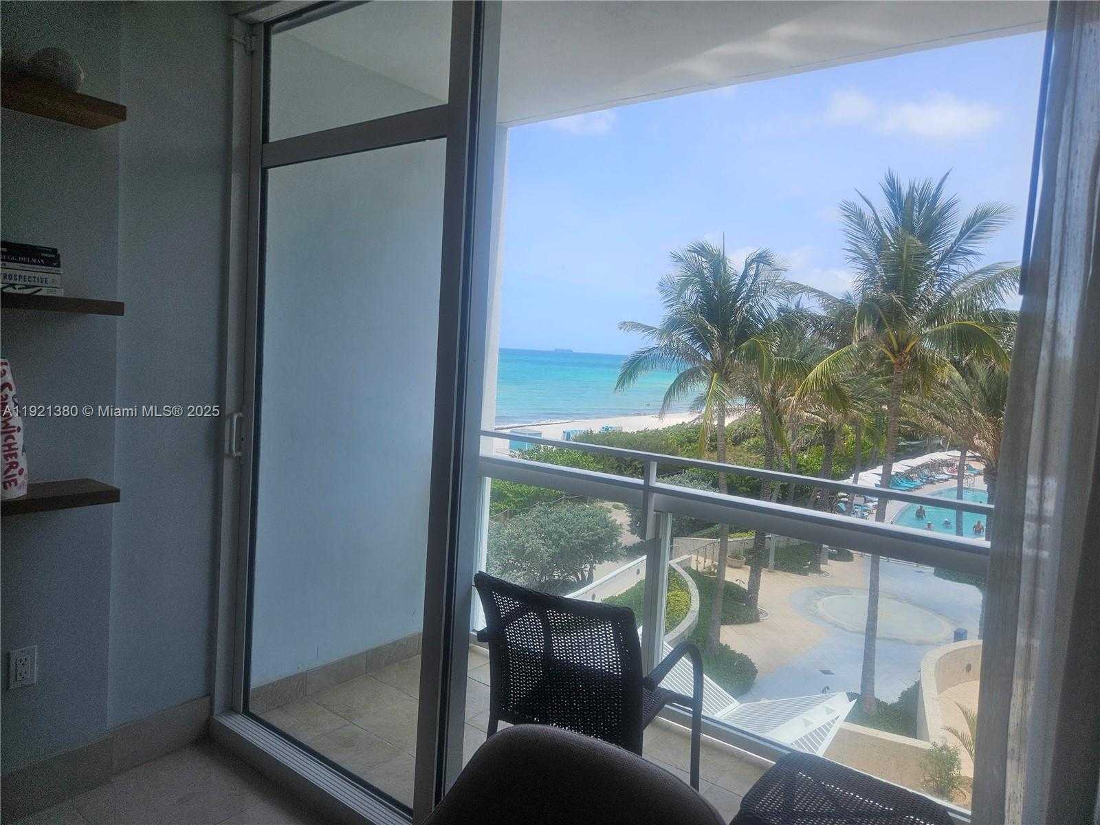 Small Image of 6801 COLLINS AVE #320, Miami Beach Number 18