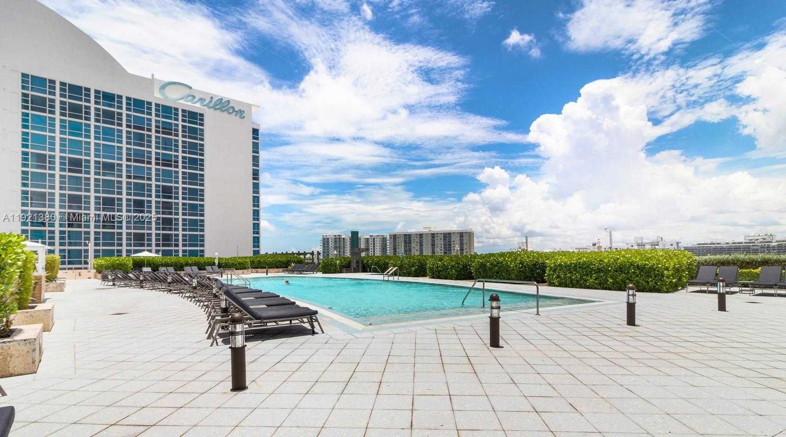 Small Image of 6801 COLLINS AVE #320, Miami Beach Number 5