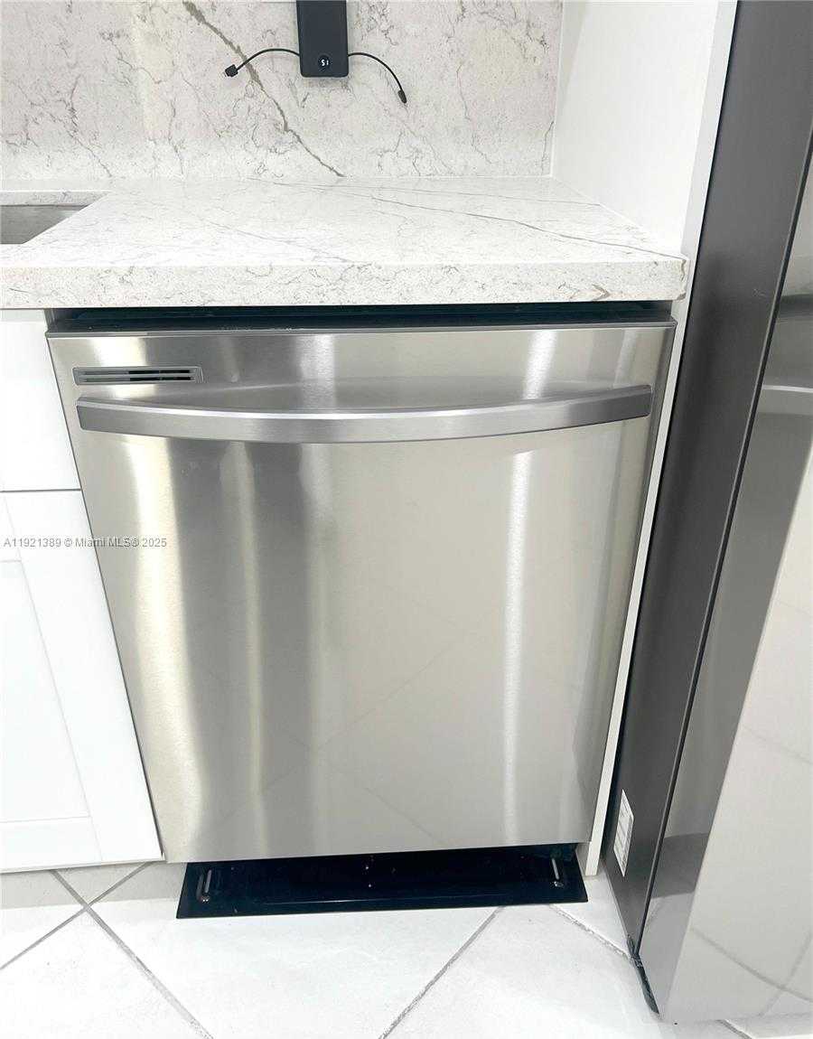 Small Image of 251 174TH ST #2012, Sunny Isles Beach Number 7