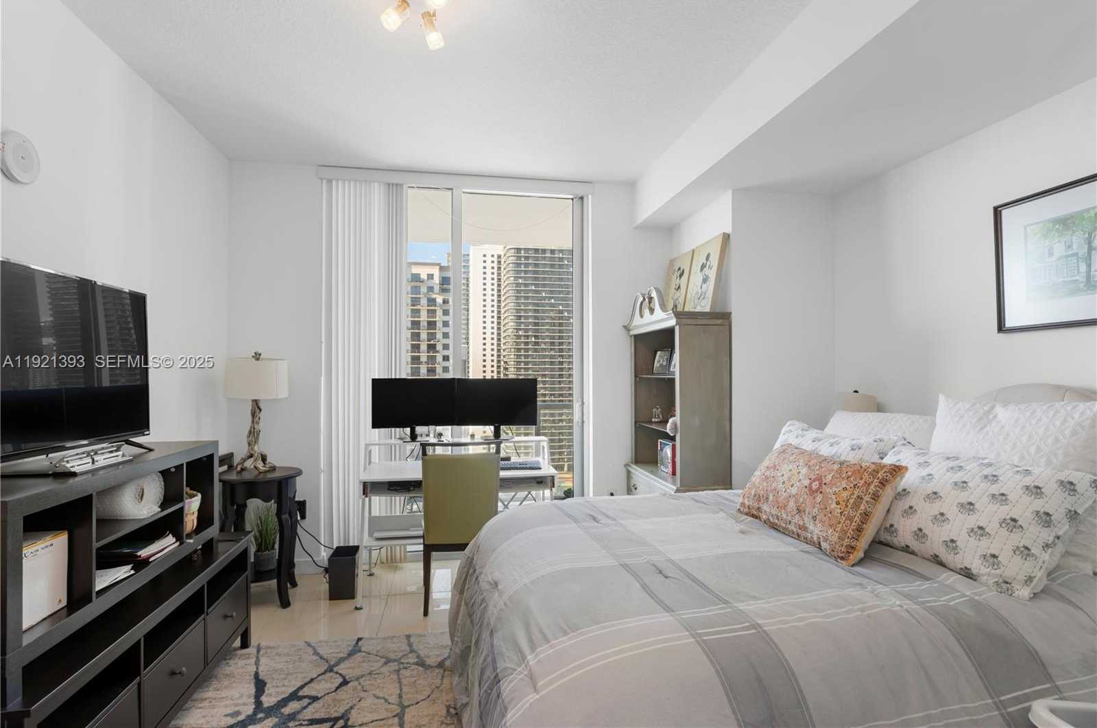 Small Image of 1111 SOUTH WEST 1ST AVE #2925-N, Miami Number 13