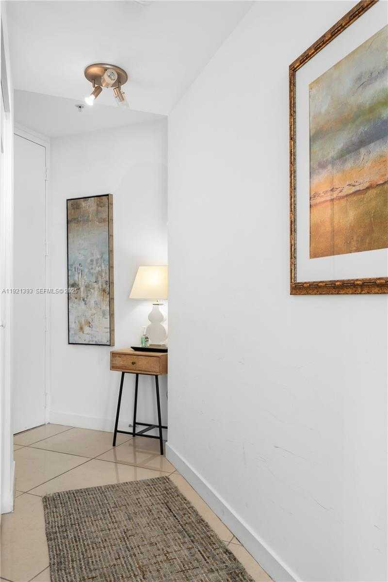 Small Image of 1111 SOUTH WEST 1ST AVE #2925-N, Miami Number 2