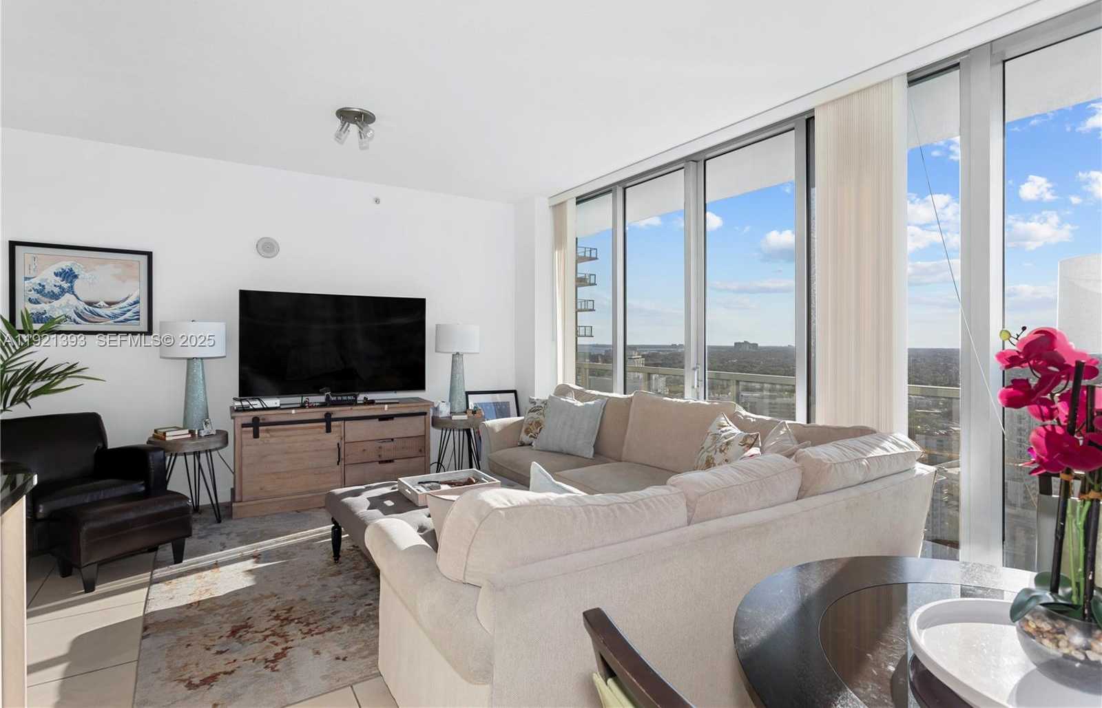 Small Image of 1111 SOUTH WEST 1ST AVE #2925-N, Miami Number 5