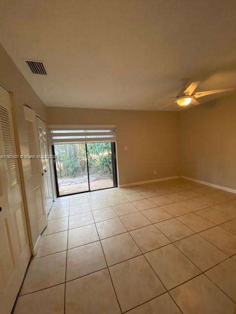 Small Image of 11423 SOUTH WEST 110TH LN #11423, Miami Number 9
