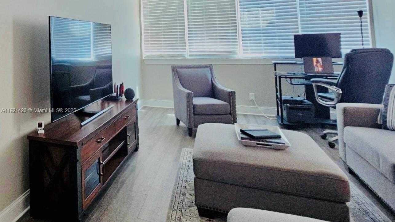 Small Image of 1410 SOUTH OCEAN DR #308, Hollywood Number 22