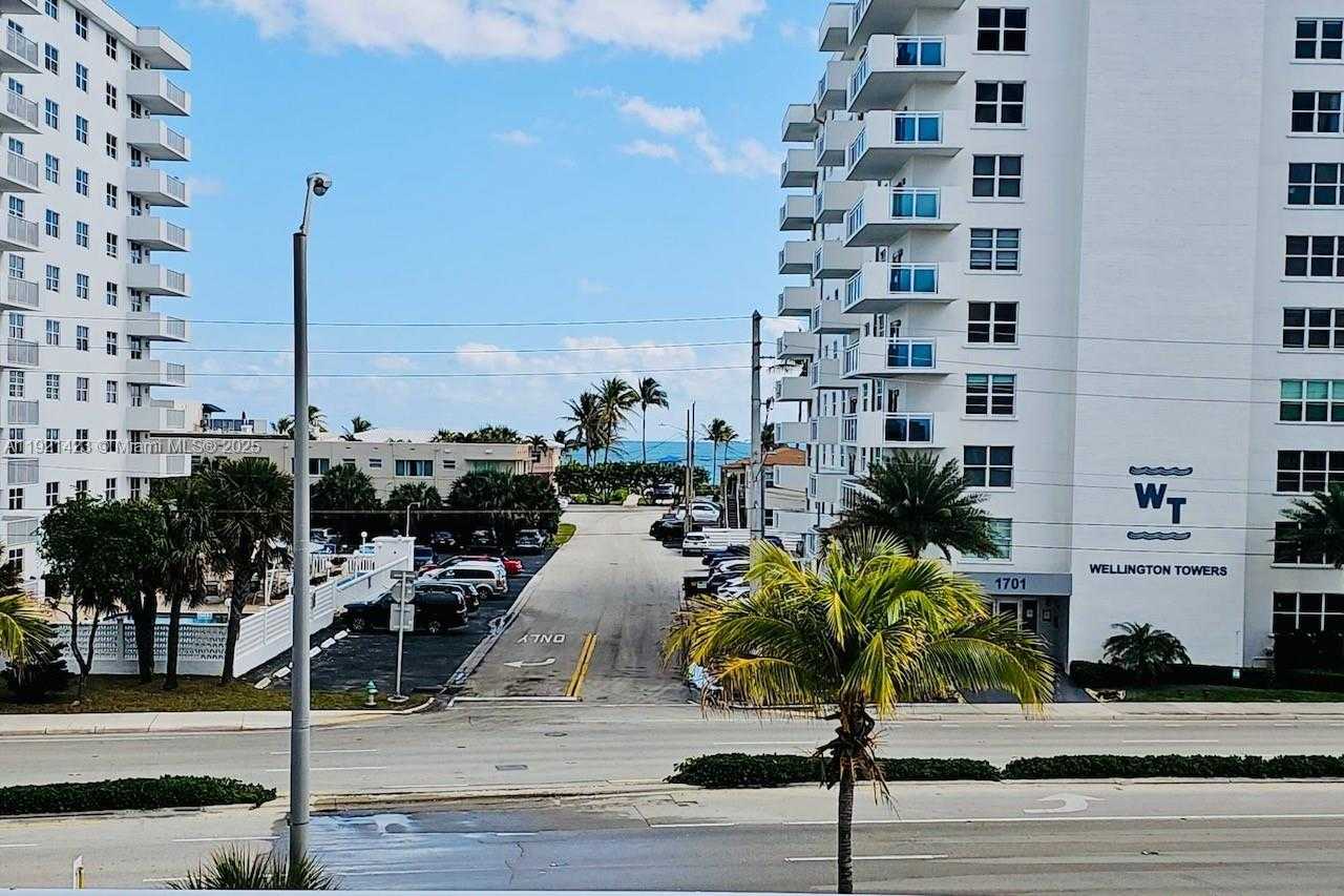 Small Image of 1410 SOUTH OCEAN DR #308, Hollywood Number 32