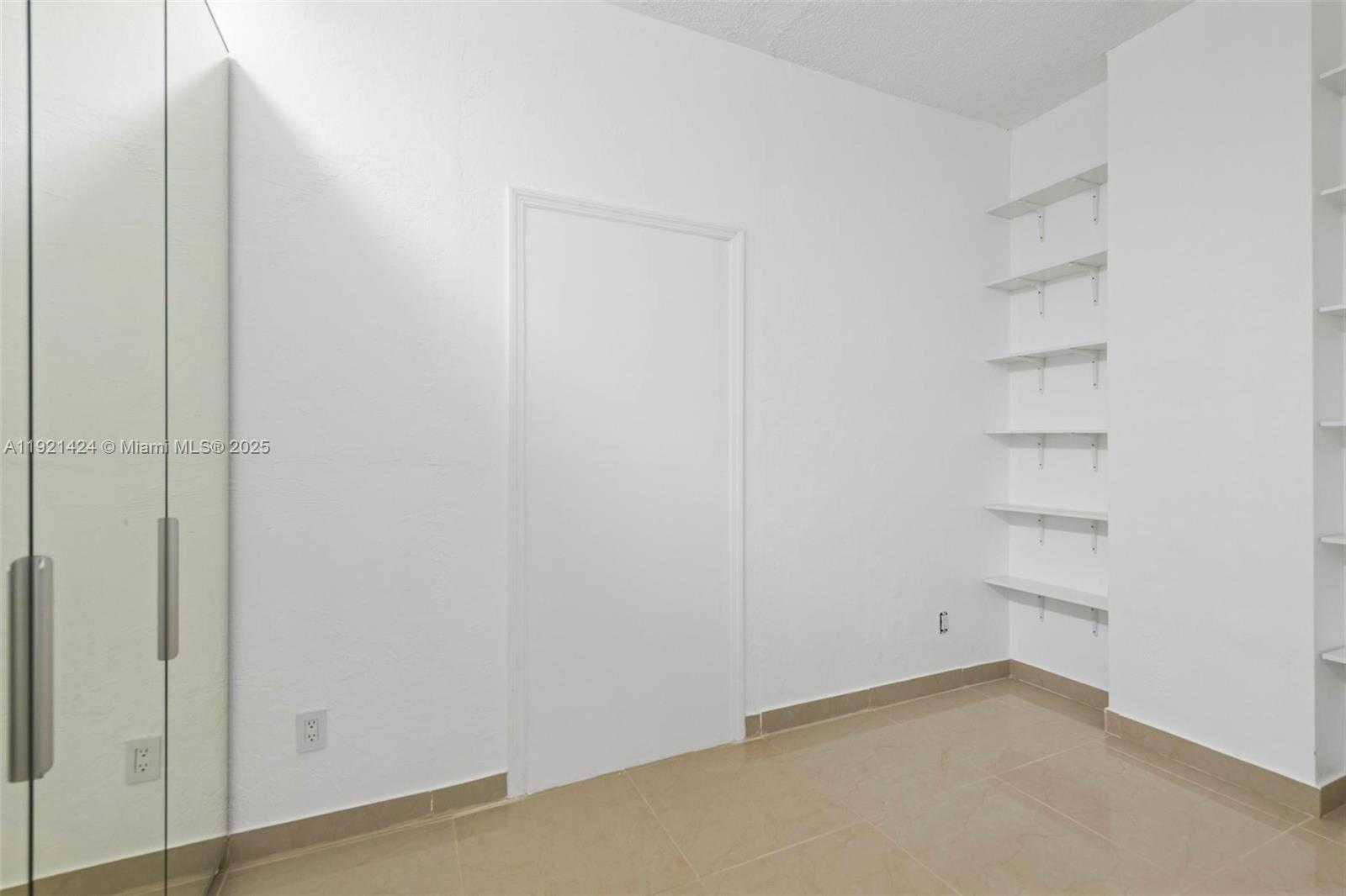 Small Image of 19380 COLLINS AVE #PH-6, Sunny Isles Beach Number 14