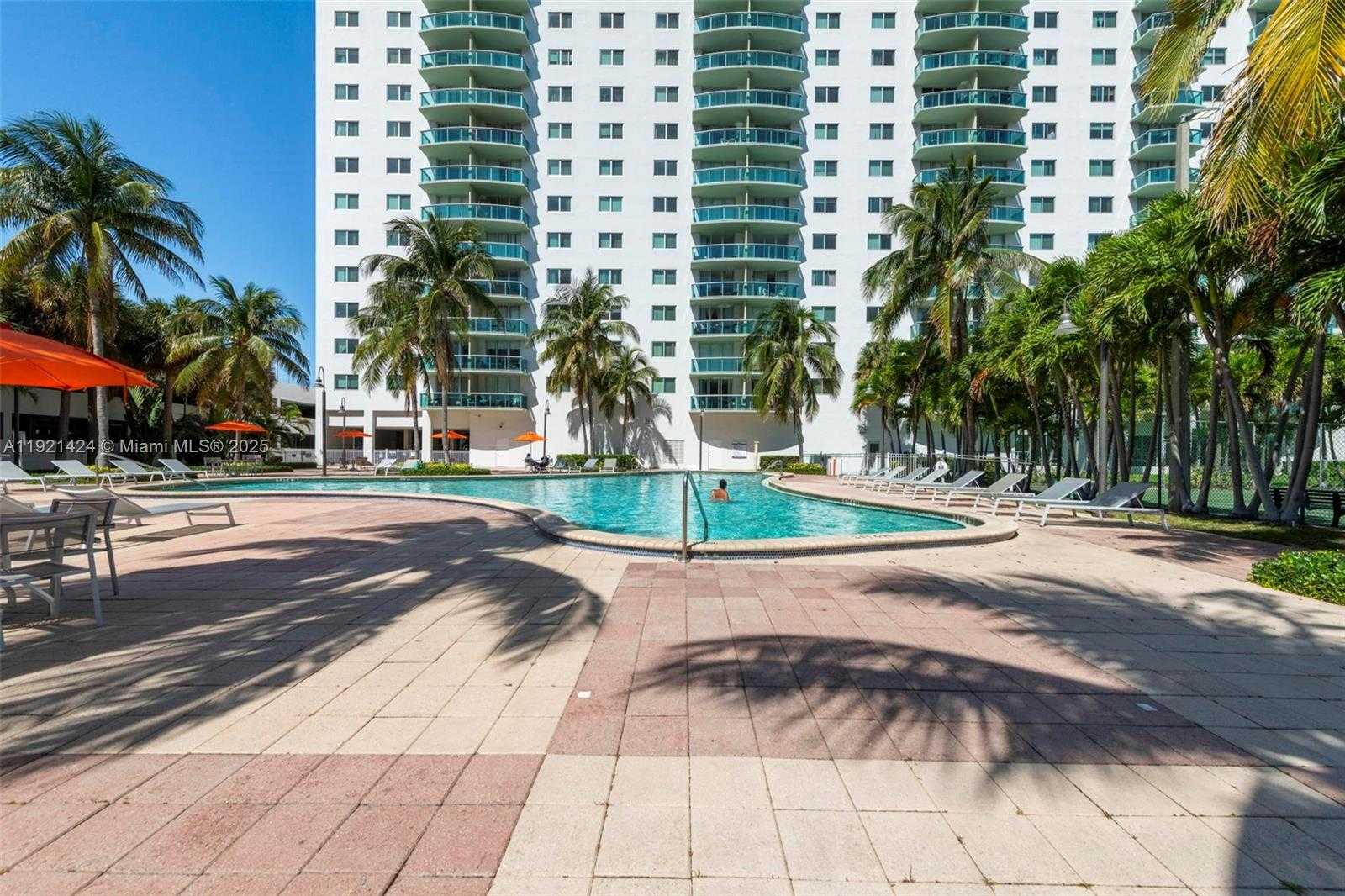 Small Image of 19380 COLLINS AVE #PH-6, Sunny Isles Beach Number 23