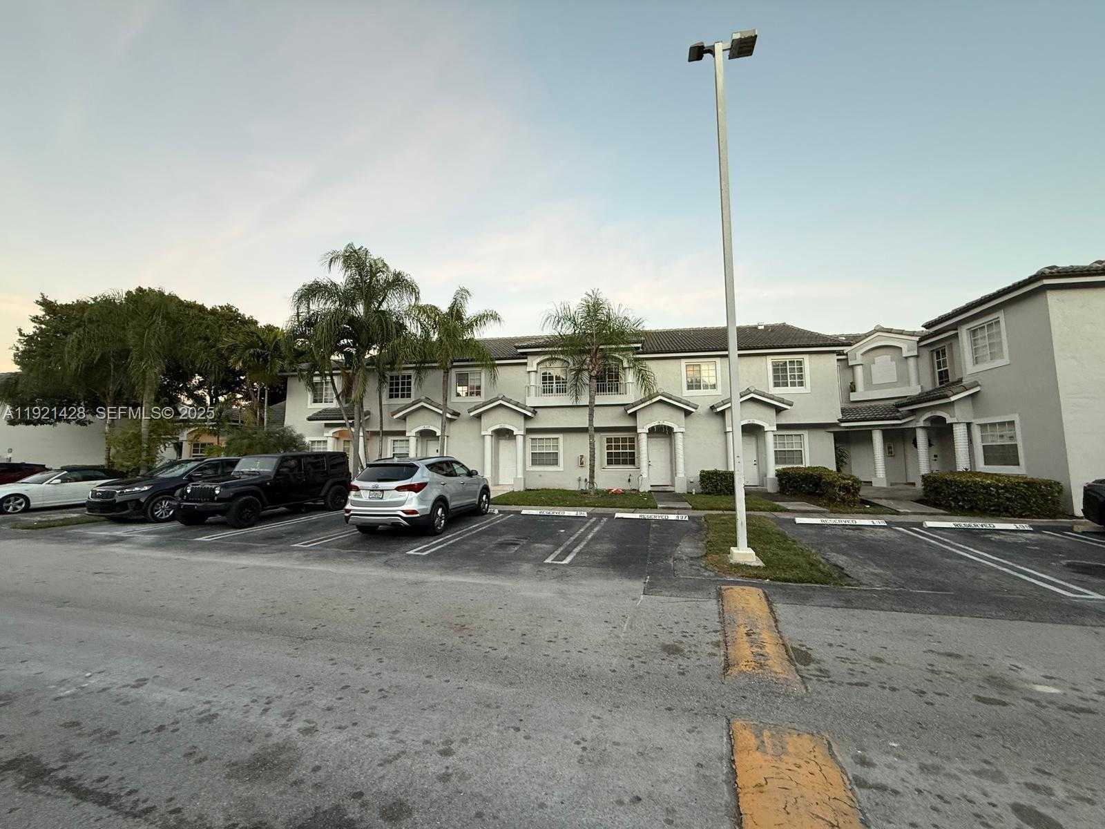 Small Image of 14111 SOUTH WEST 121 PLACE #4, Miami Number 16