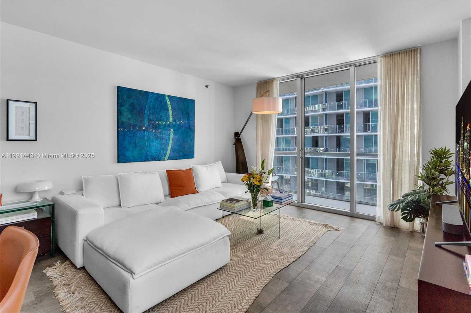 Small Image of 55 SOUTH EAST 6TH ST #3007, Miami Number 6