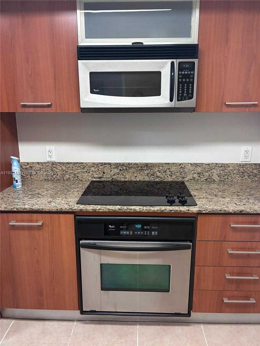 Small Image of 9066 SOUTH WEST 73RD CT #1409, Miami Number 4