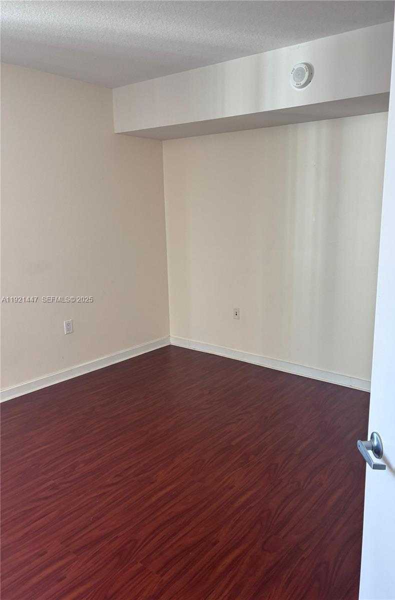 Small Image of 9066 SOUTH WEST 73RD CT #1409, Miami Number 6