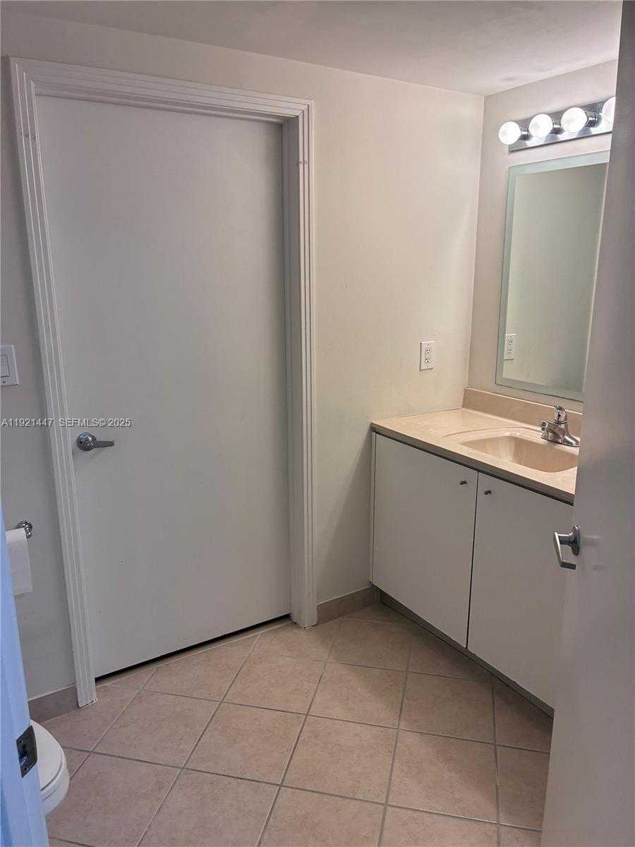 Small Image of 9066 SOUTH WEST 73RD CT #1409, Miami Number 7