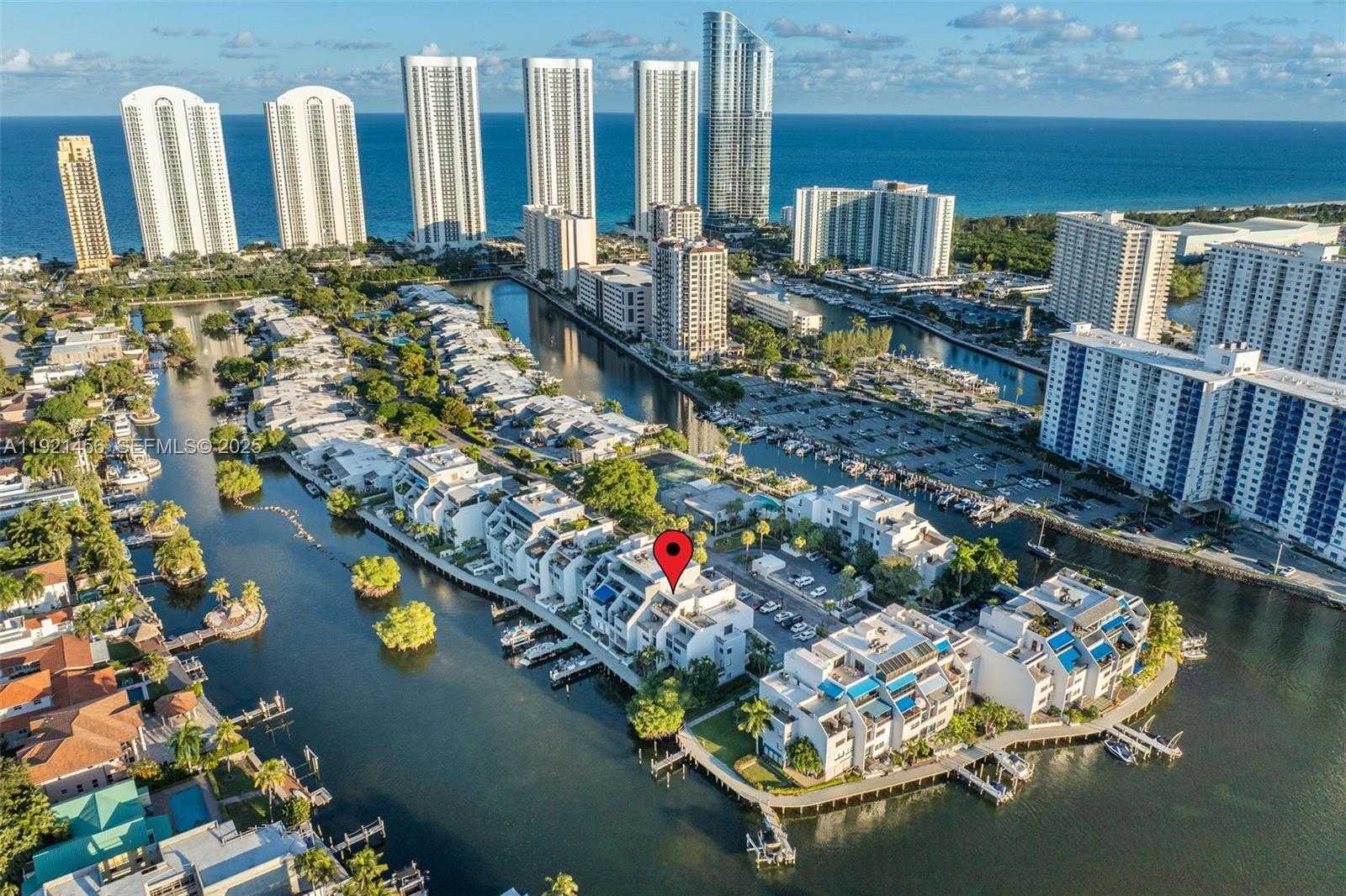 Small Image of 429 POINCIANA DR #1415, Sunny Isles Beach Number 2