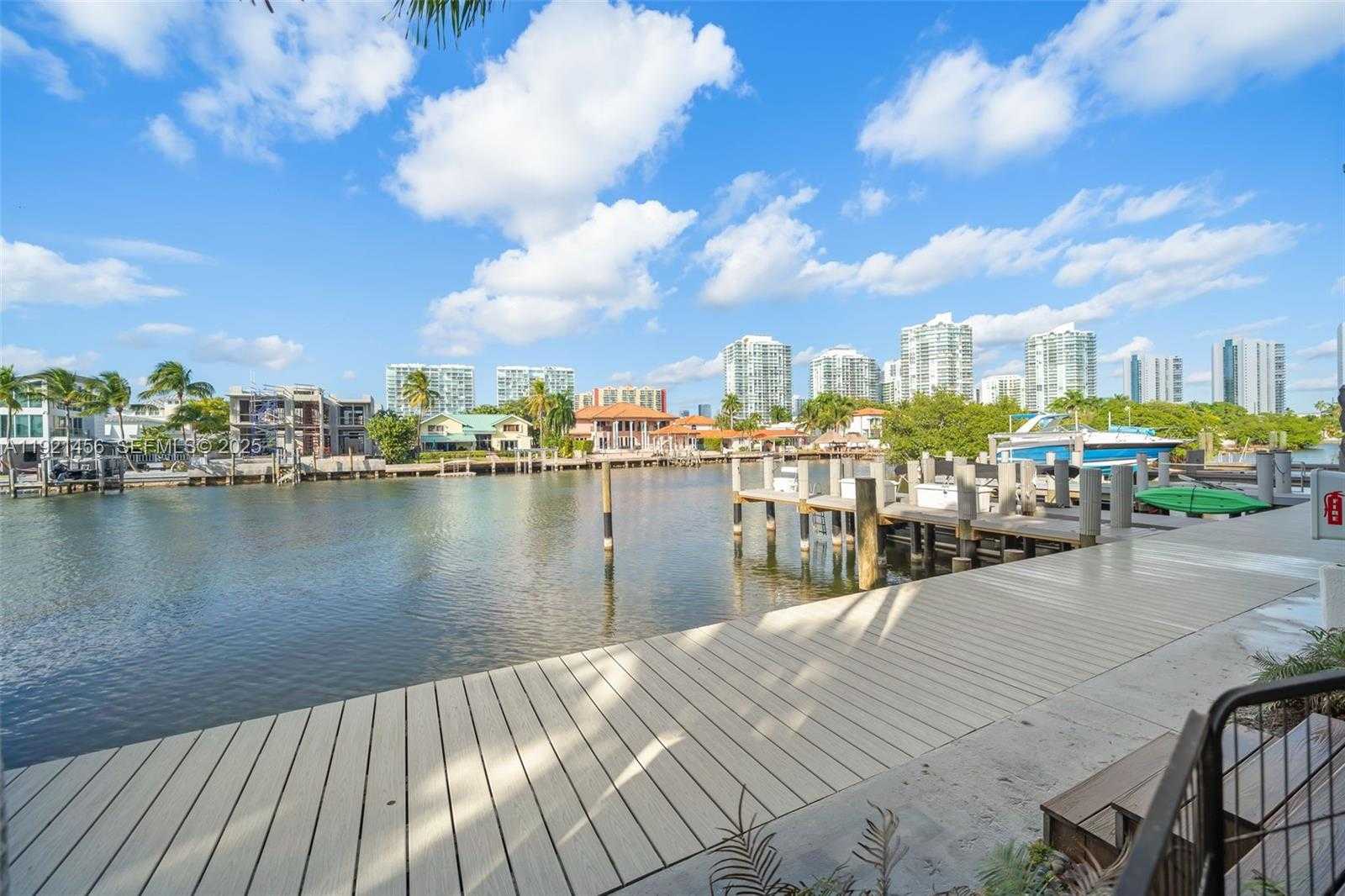 Small Image of 429 POINCIANA DR #1415, Sunny Isles Beach Number 36