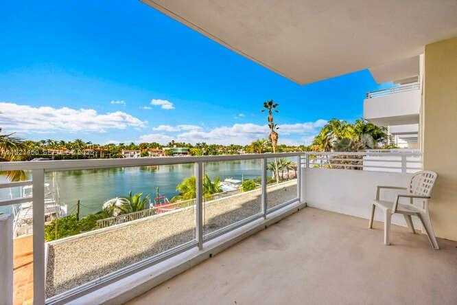 Small Image of 5600 COLLINS AVE #4H, Miami Beach Number 2