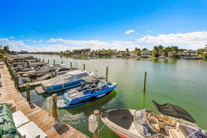 Small Image of 5600 COLLINS AVE #4H, Miami Beach Number 30