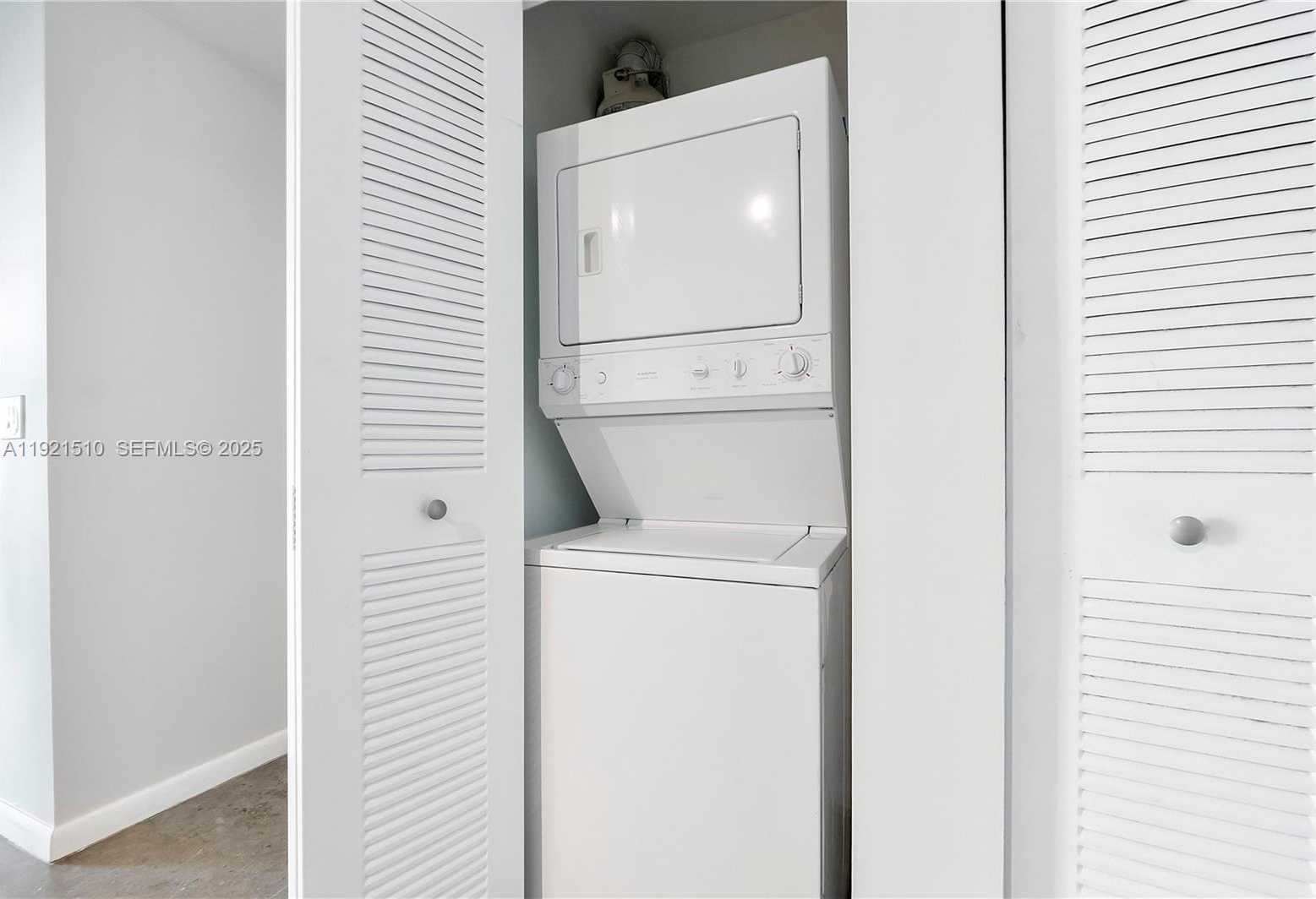 Small Image of 133 NORTH EAST 2ND AVE #508, Miami Number 13