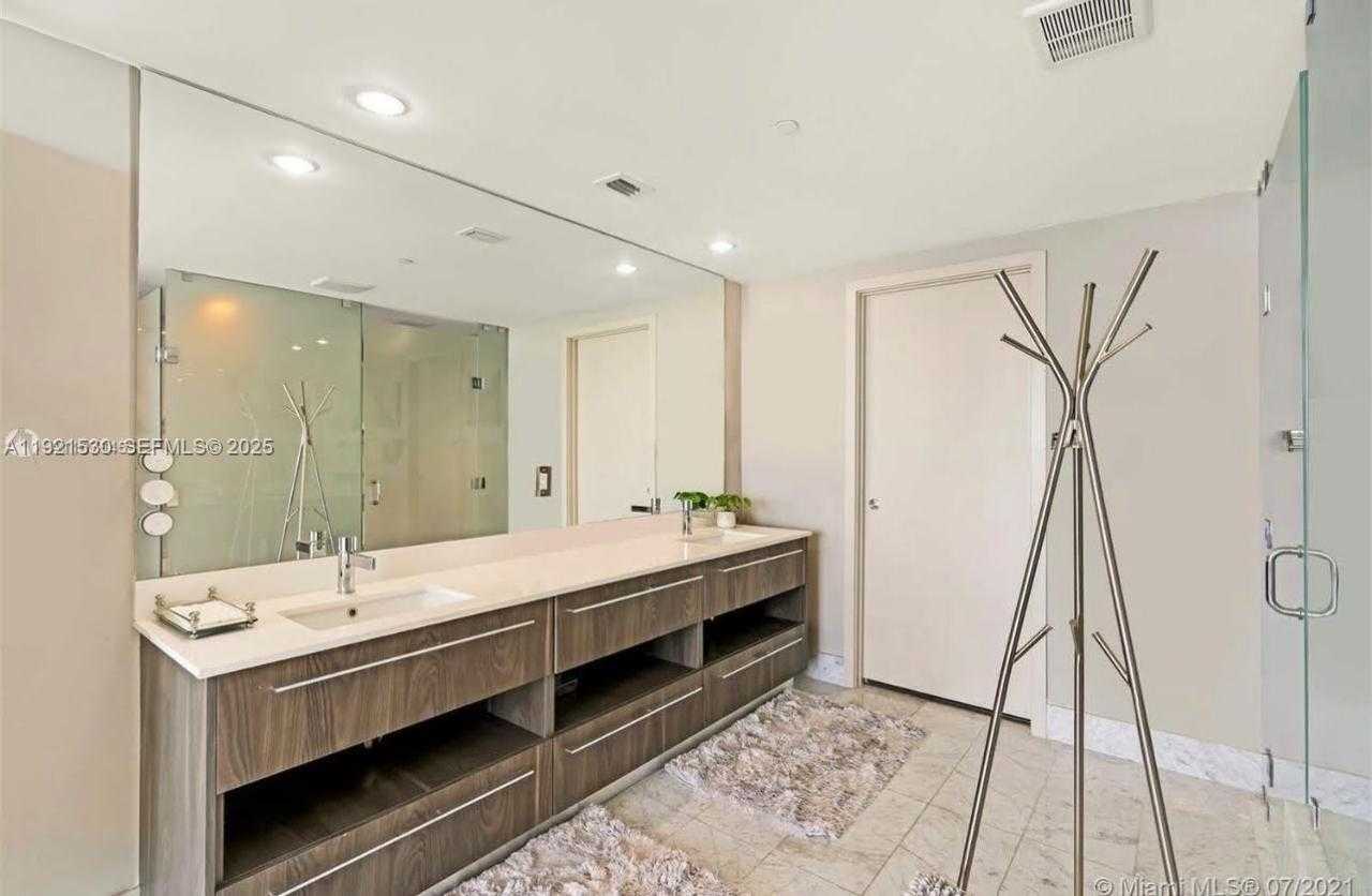 Small Image of 3131 NORTH EAST 7TH AVE #2102, Miami Number 2