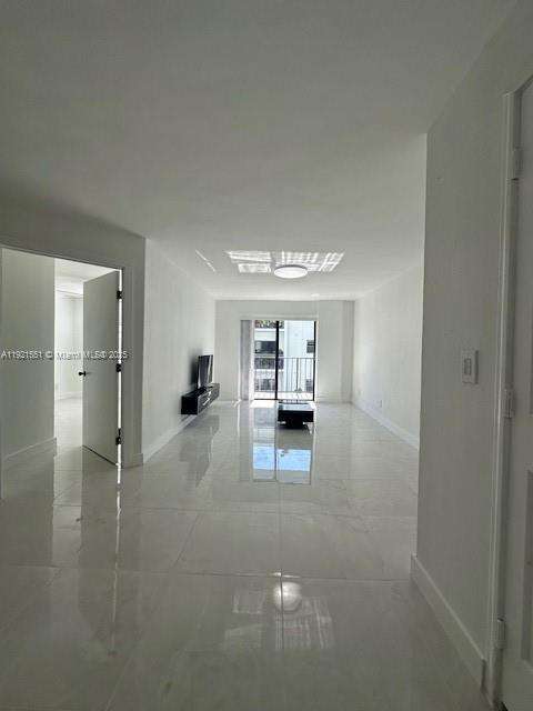 Small Image of 899 WEST AVE #4E, Miami Beach Number 8