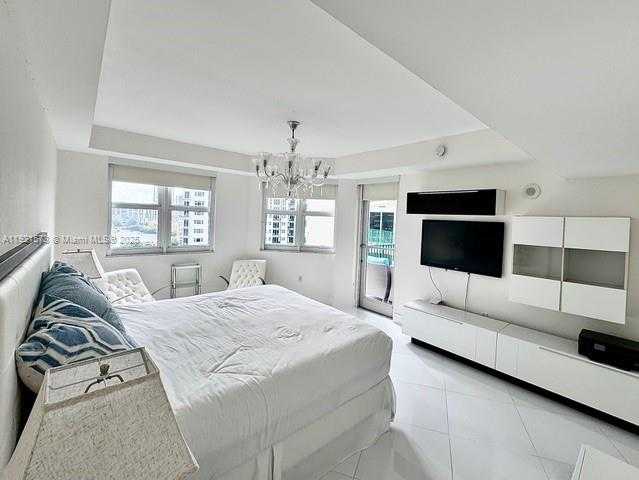 Imagen de Pequeño Objeto