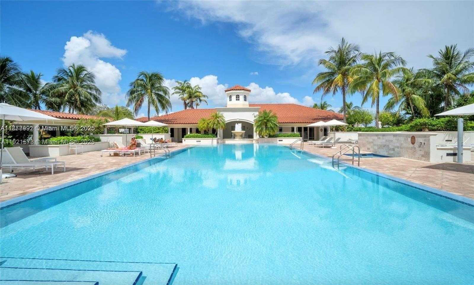 Imagen de Pequeño Objeto