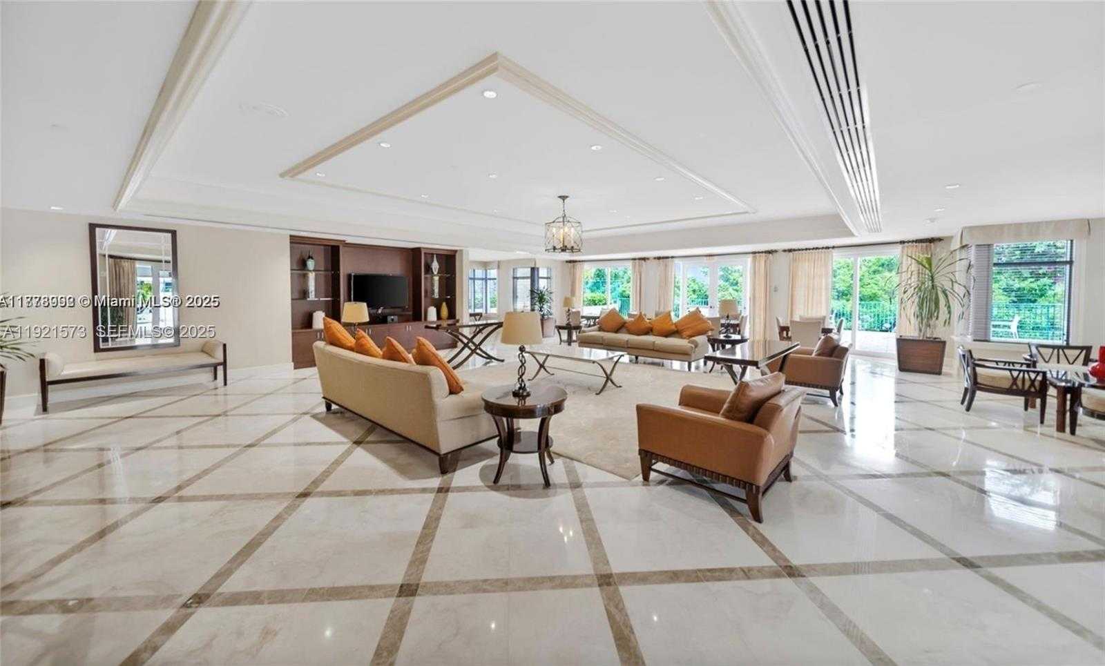 Imagen de Pequeño Objeto