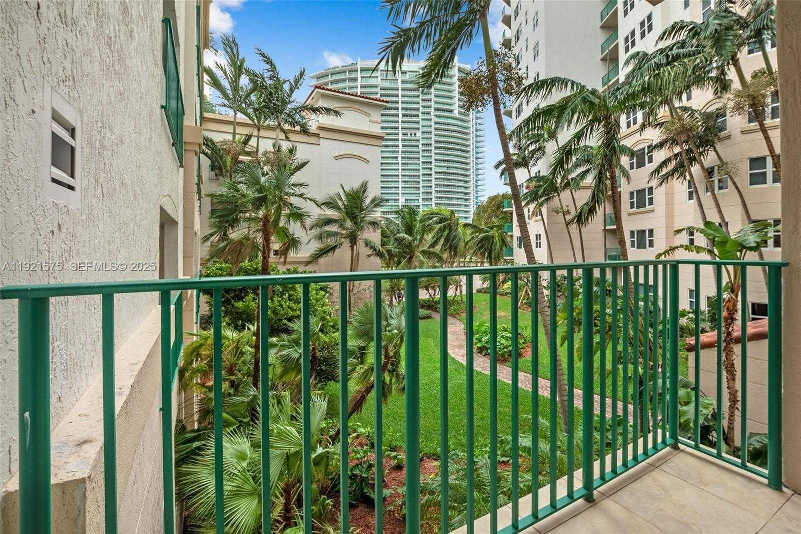 Small Image of 19900 EAST COUNTRY CLUB DR #212, Aventura Number 13