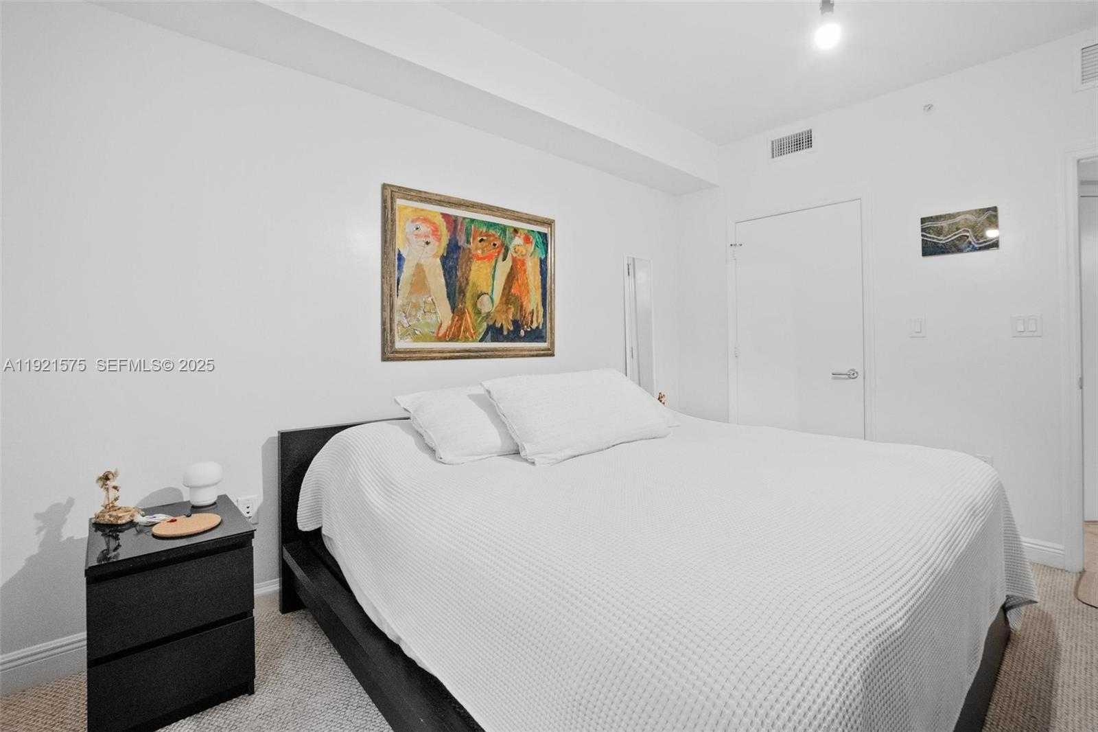 Small Image of 19900 EAST COUNTRY CLUB DR #212, Aventura Number 16