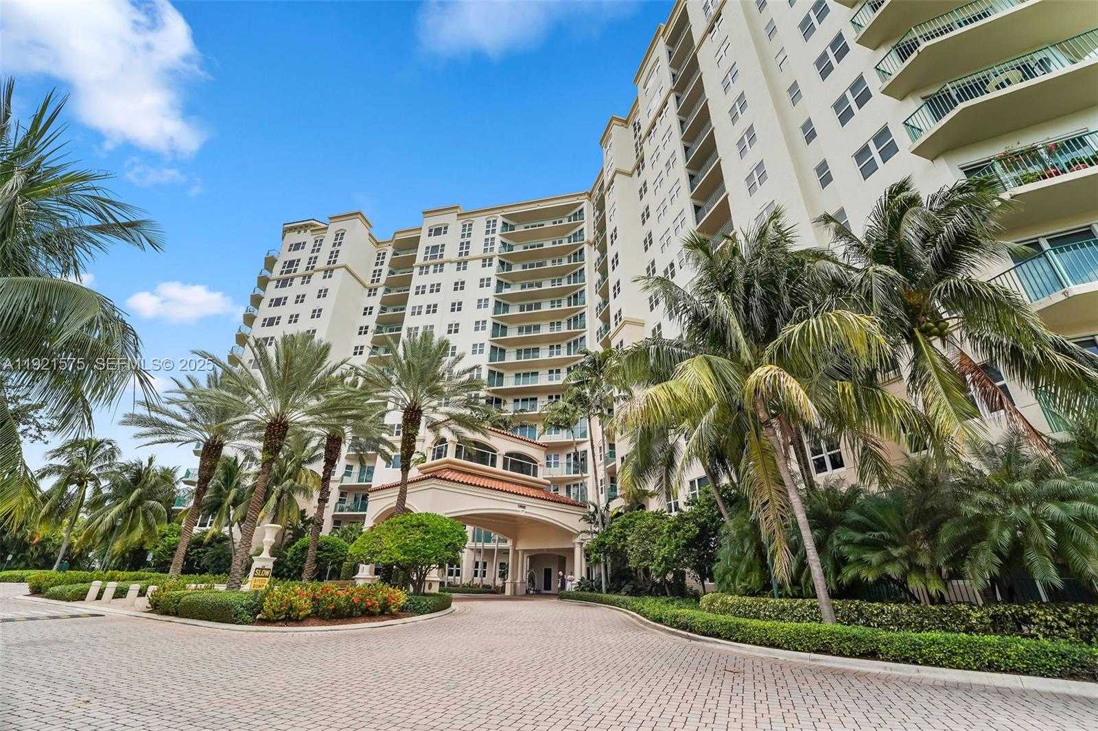 Small Image of 19900 EAST COUNTRY CLUB DR #212, Aventura Number 24