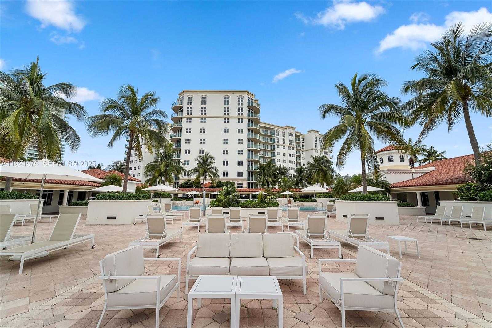 Small Image of 19900 EAST COUNTRY CLUB DR #212, Aventura Number 29