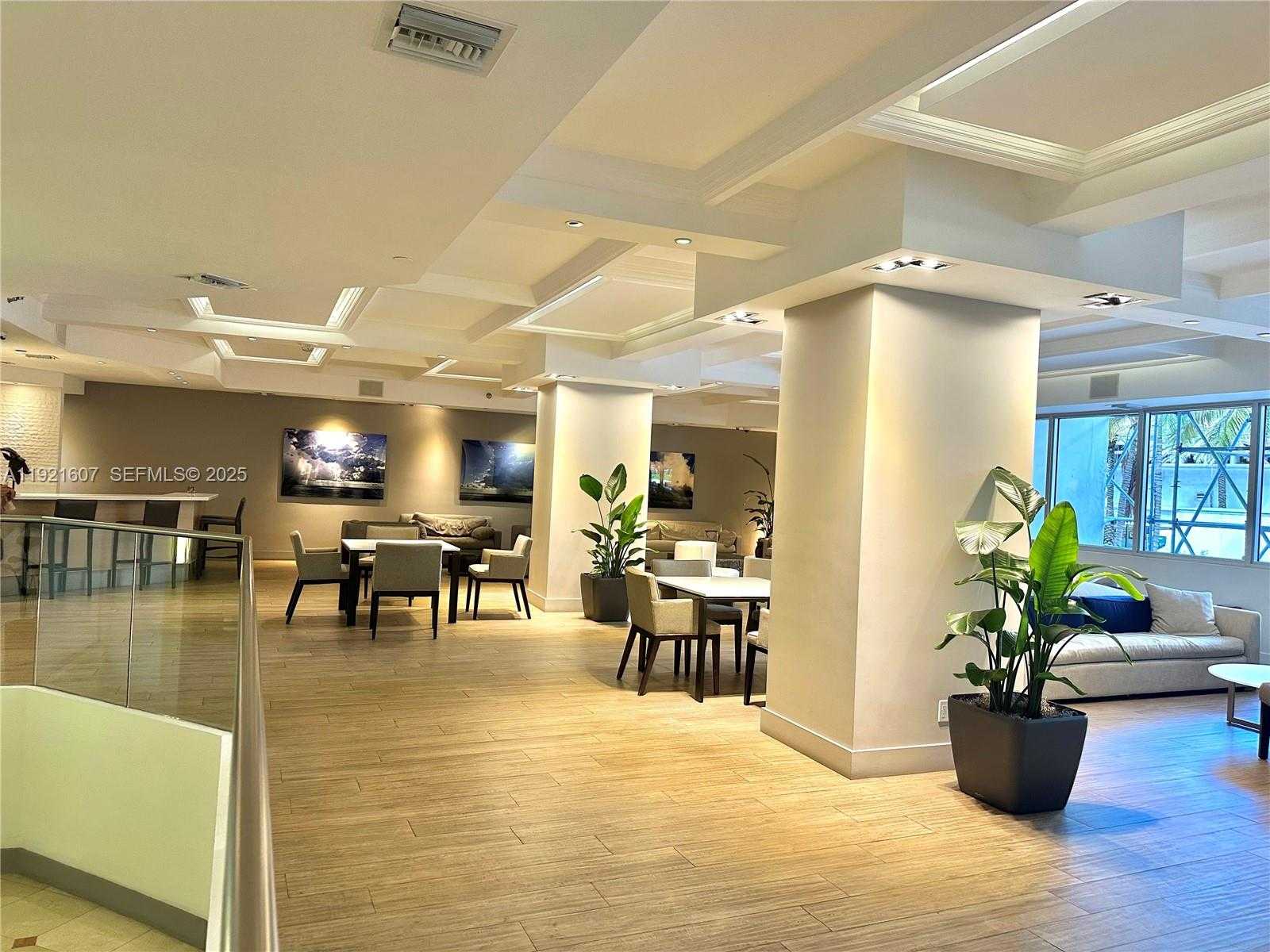 Small Image of 100 LINCOLN RD #1427, Miami Beach Number 12