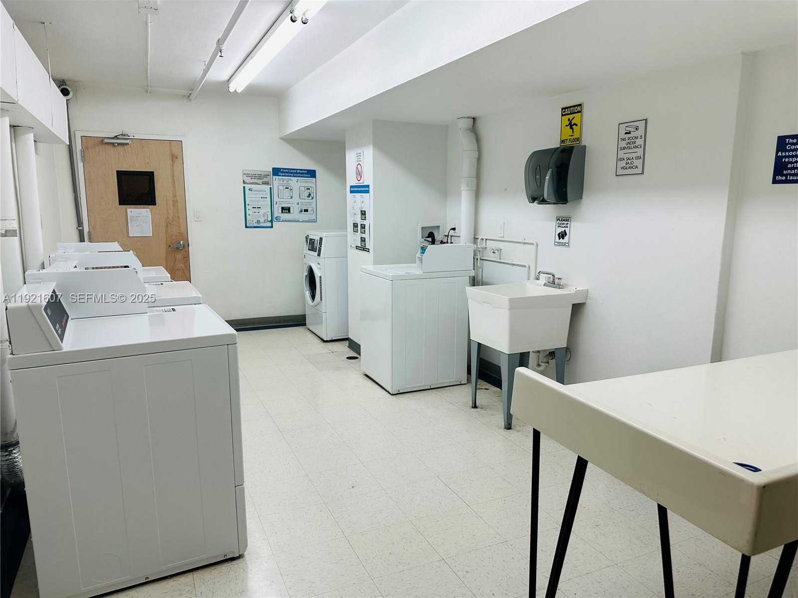 Small Image of 100 LINCOLN RD #1427, Miami Beach Number 17