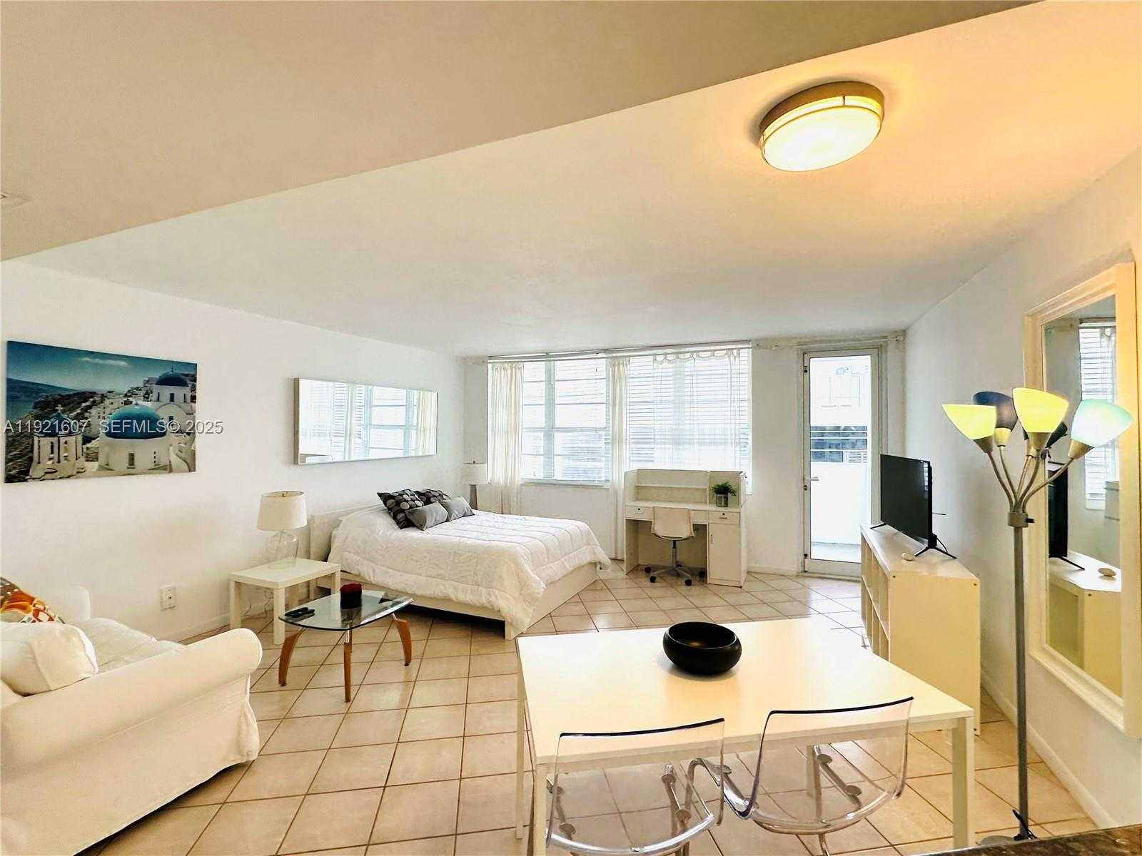 Small Image of 100 LINCOLN RD #1427, Miami Beach Number 23