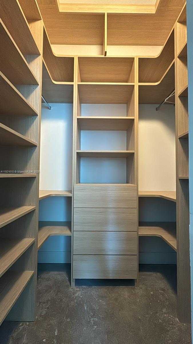 Imagen de Pequeño Objeto