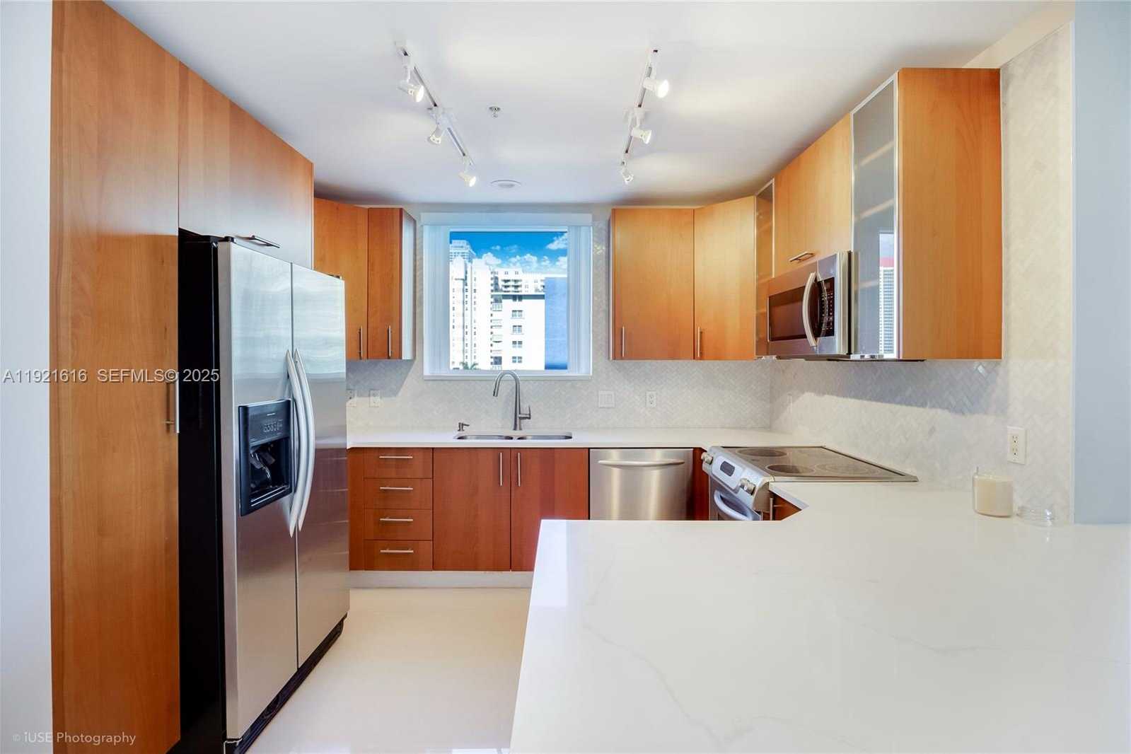 Imagen de Pequeño Objeto