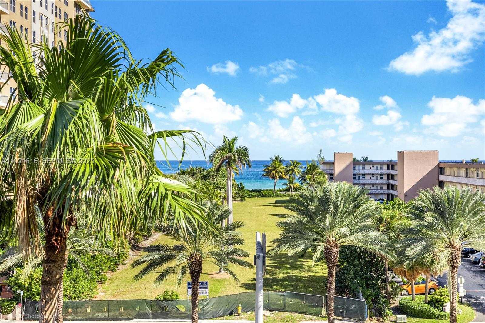 Imagen de Pequeño Objeto