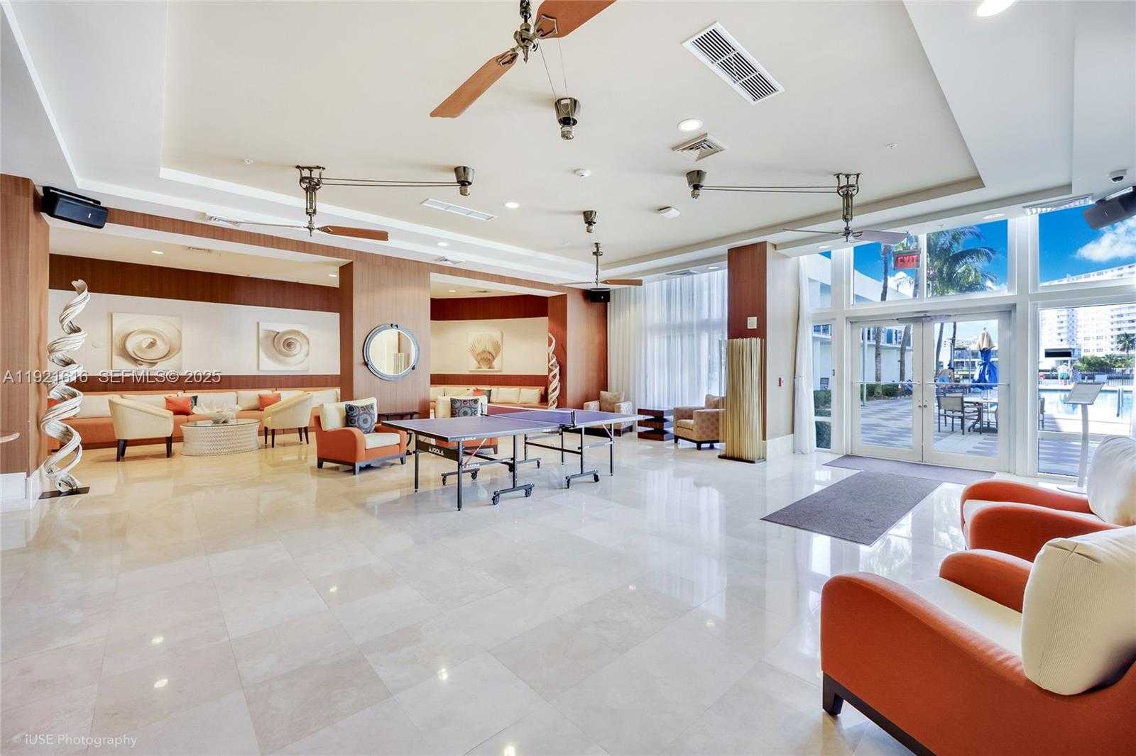 Imagen de Pequeño Objeto