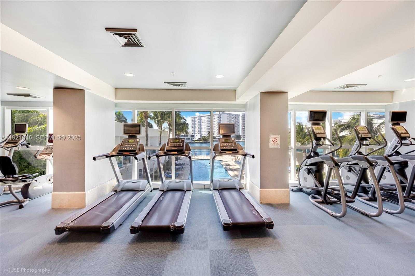 Imagen de Pequeño Objeto