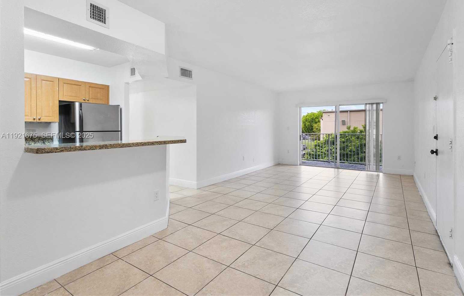 Small Image of 5102 NORTH WEST 79TH AVE #304, Doral Number 8