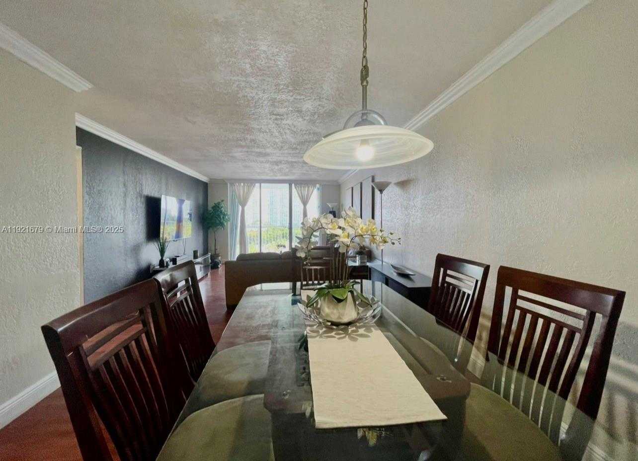 Small Image of 2851 NORTH EAST 183RD ST #907E, Aventura Number 17