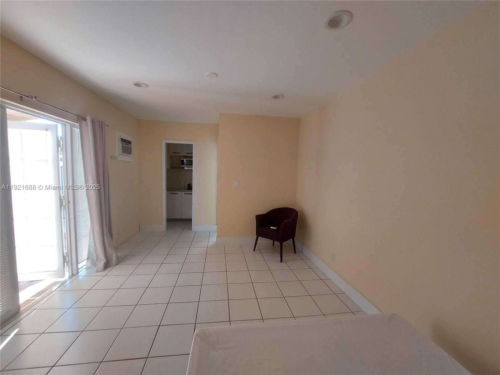 Small Image of 8105 SOUTH WEST 17TH TER, Miami Number 21