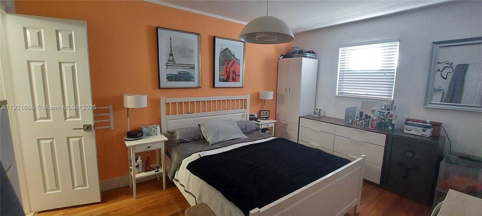 Small Image of 8105 SOUTH WEST 17TH TER, Miami Number 9