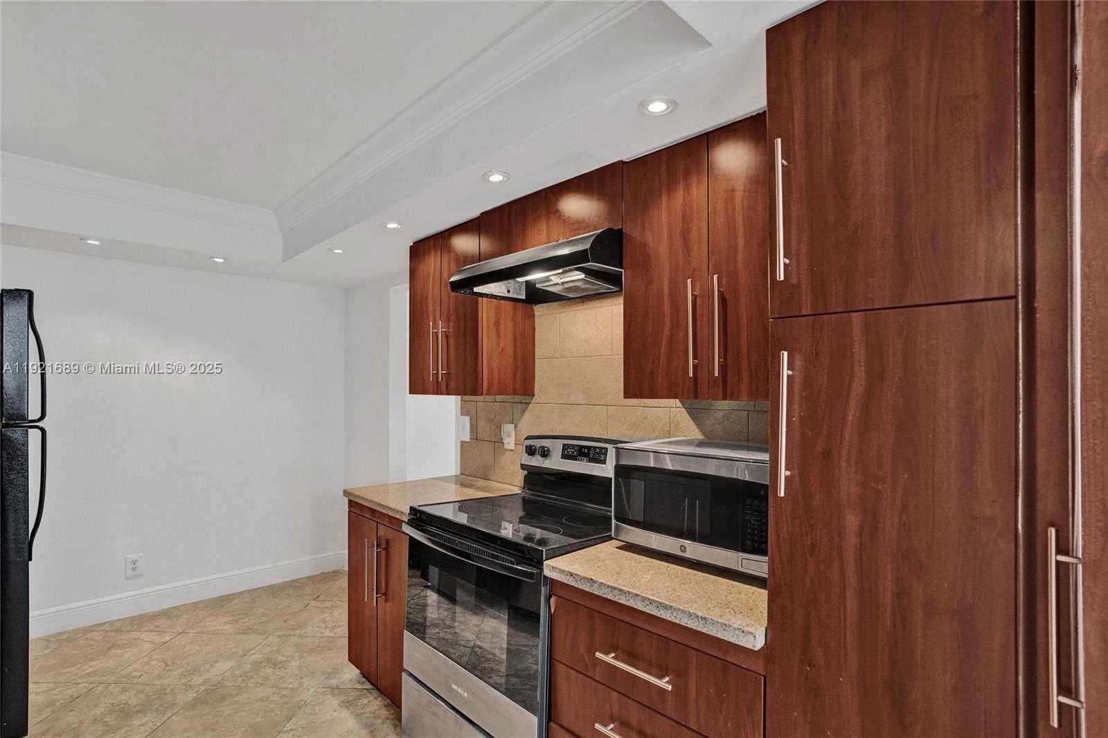 Imagen de Pequeño Objeto